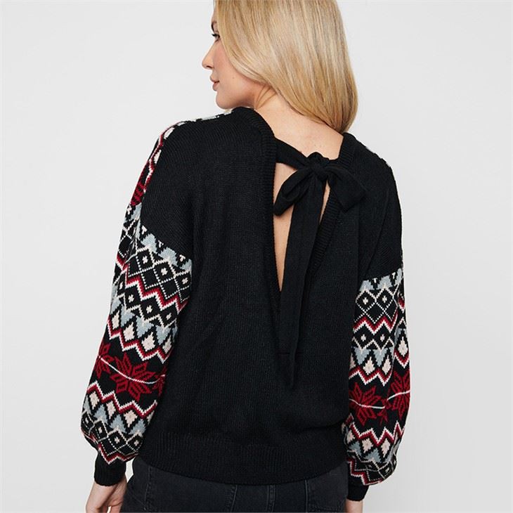 Jacquard knitted sweater